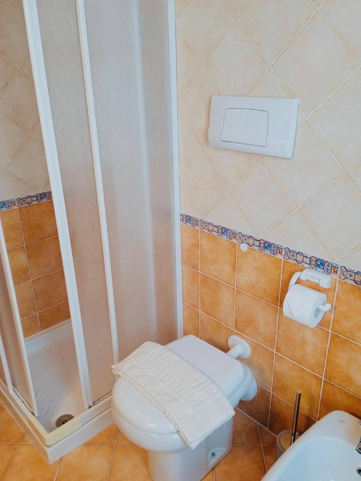 Casa Linda - Valeggio Sul Mincio Daire Dış mekan fotoğraf
